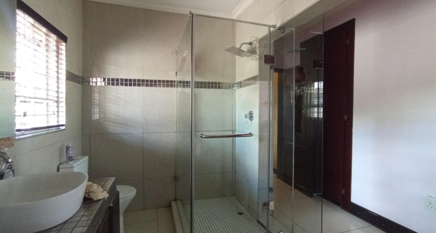 4 Bedroom Property for Sale in Waterkloof Ridge Gauteng