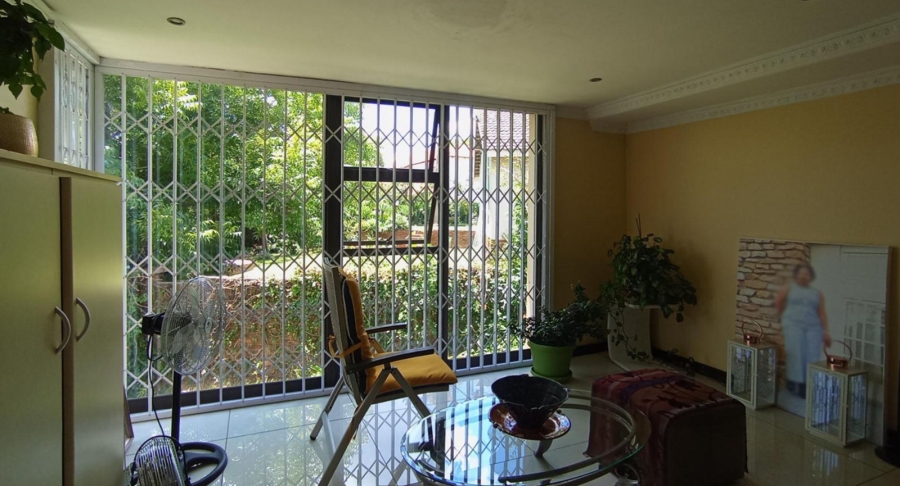 4 Bedroom Property for Sale in Waterkloof Ridge Gauteng