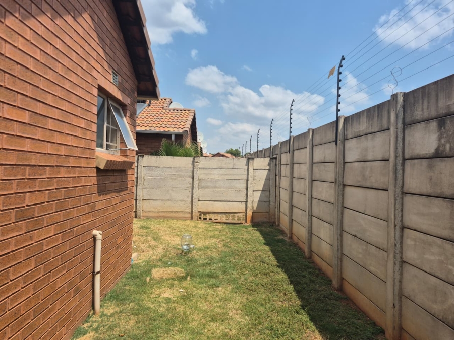 3 Bedroom Property for Sale in Chantelle Gauteng