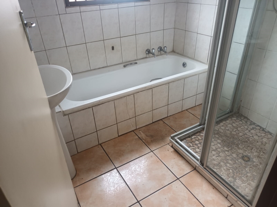 4 Bedroom Property for Sale in Philip Nel Park Gauteng