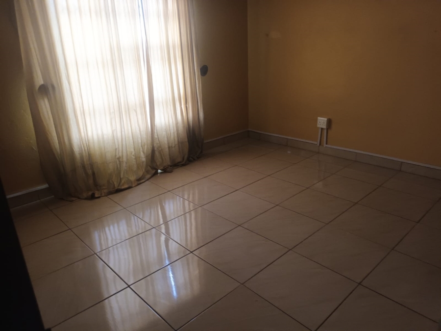 4 Bedroom Property for Sale in Philip Nel Park Gauteng