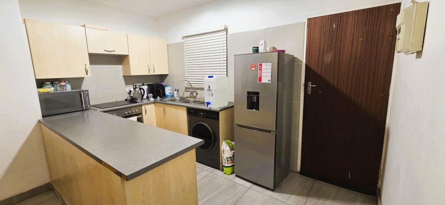 1 Bedroom Property for Sale in Wapadrand Gauteng