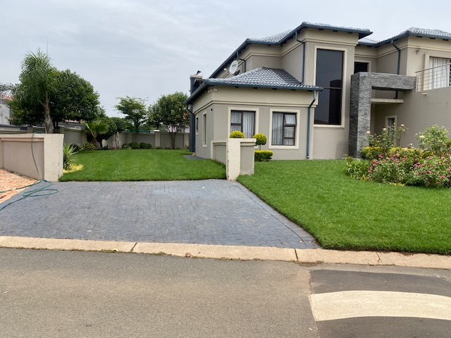 4 Bedroom Property for Sale in Savannah Country Estate Gauteng