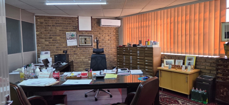 50 Bedroom Property for Sale in Laudium Gauteng