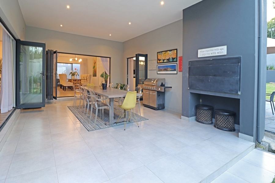 4 Bedroom Property for Sale in Bryanston Gauteng