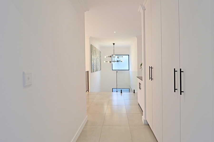 4 Bedroom Property for Sale in Bryanston Gauteng