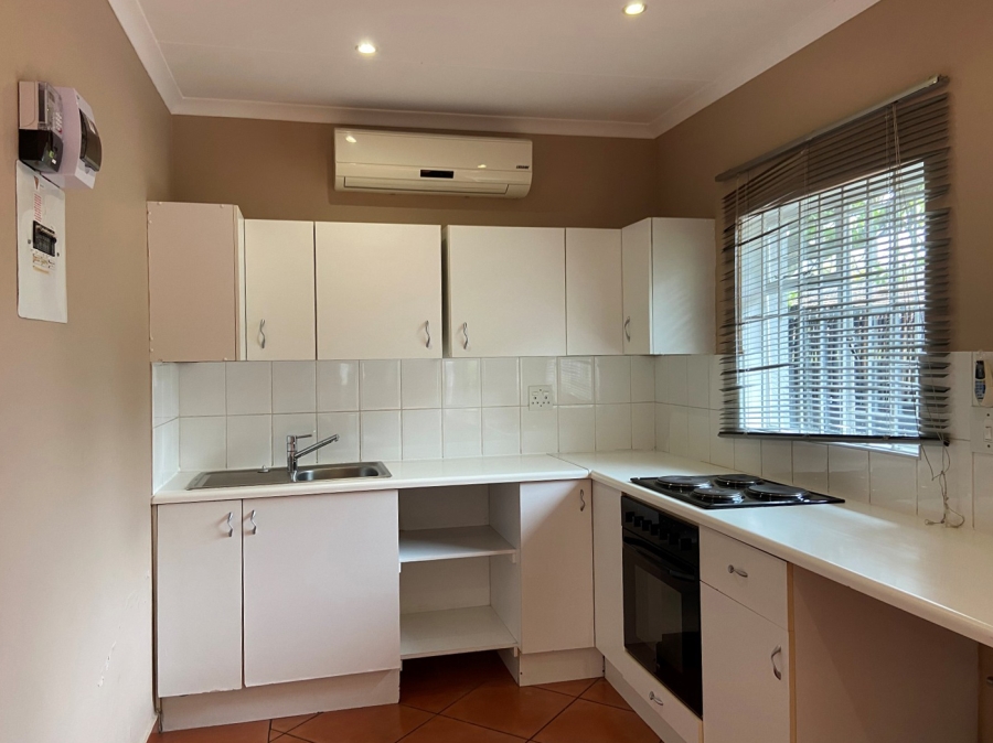 1 Bedroom Property for Sale in Victory Park Gauteng