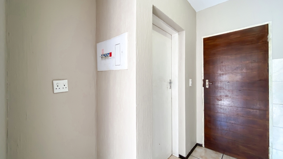 1 Bedroom Property for Sale in Florida Gauteng