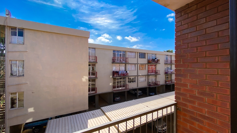 1 Bedroom Property for Sale in Florida Gauteng