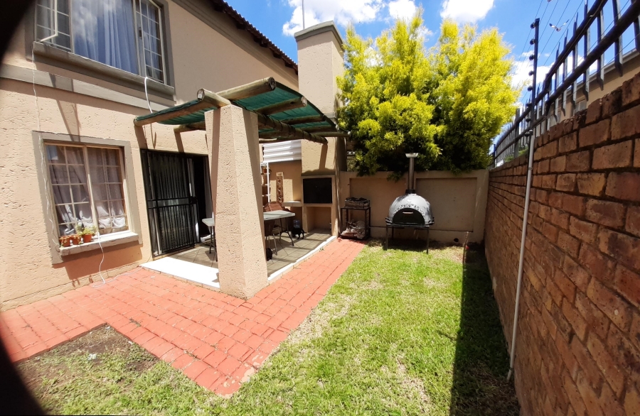 To Let 2 Bedroom Property for Rent in Willow Park Gauteng