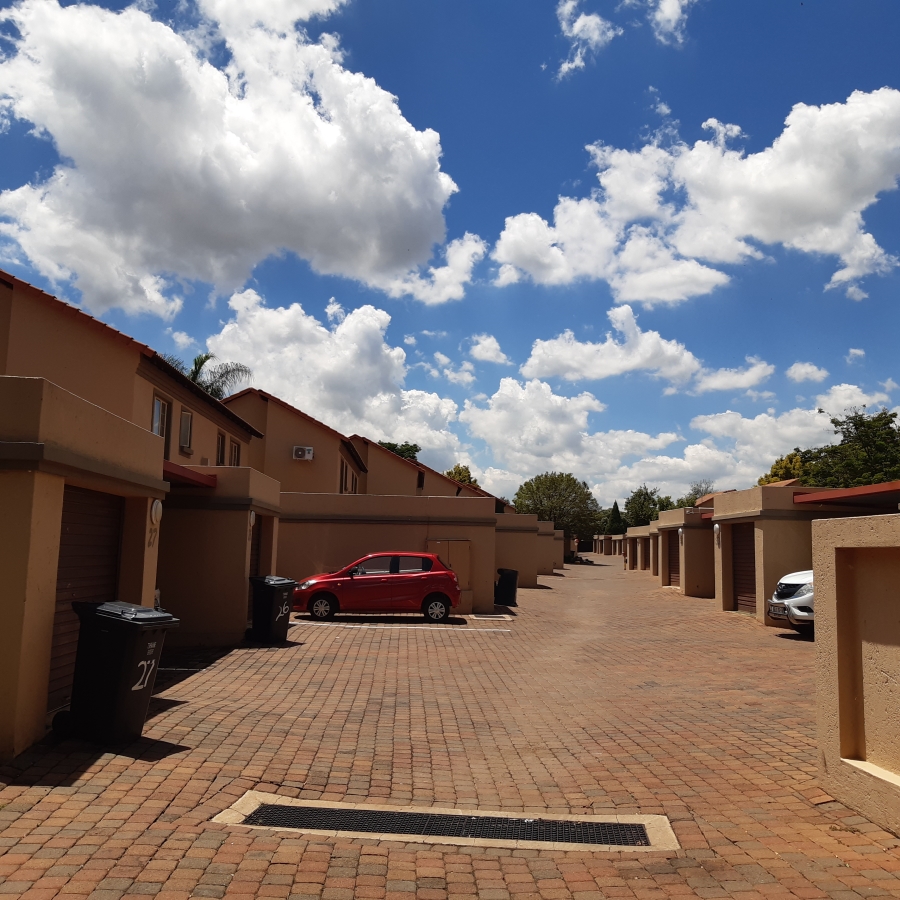 2 Bedroom Property for Sale in Willow Park Gauteng