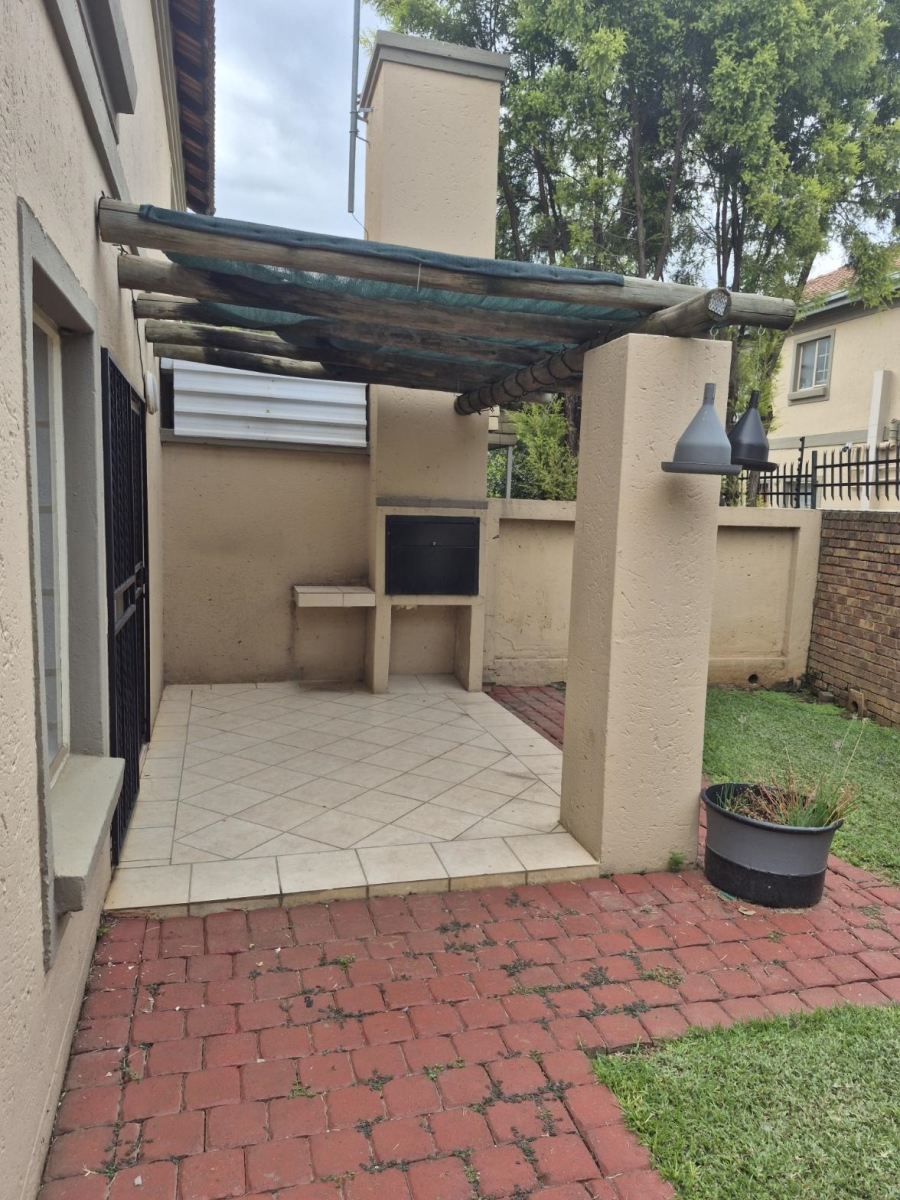 2 Bedroom Property for Sale in Willow Park Gauteng
