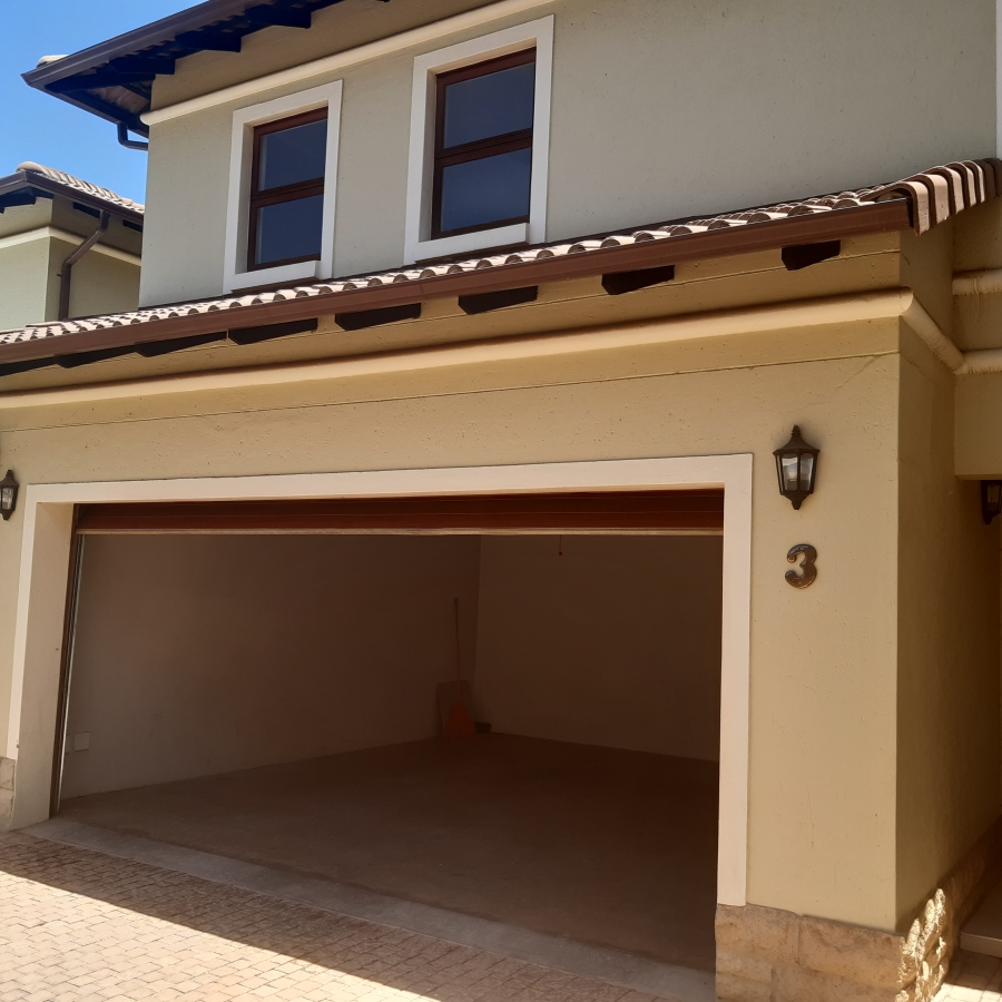 To Let 3 Bedroom Property for Rent in Equestria Gauteng