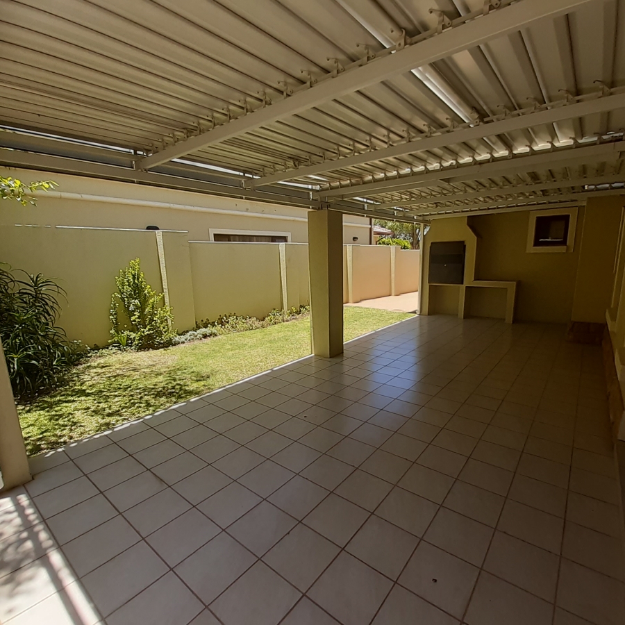 To Let 3 Bedroom Property for Rent in Equestria Gauteng
