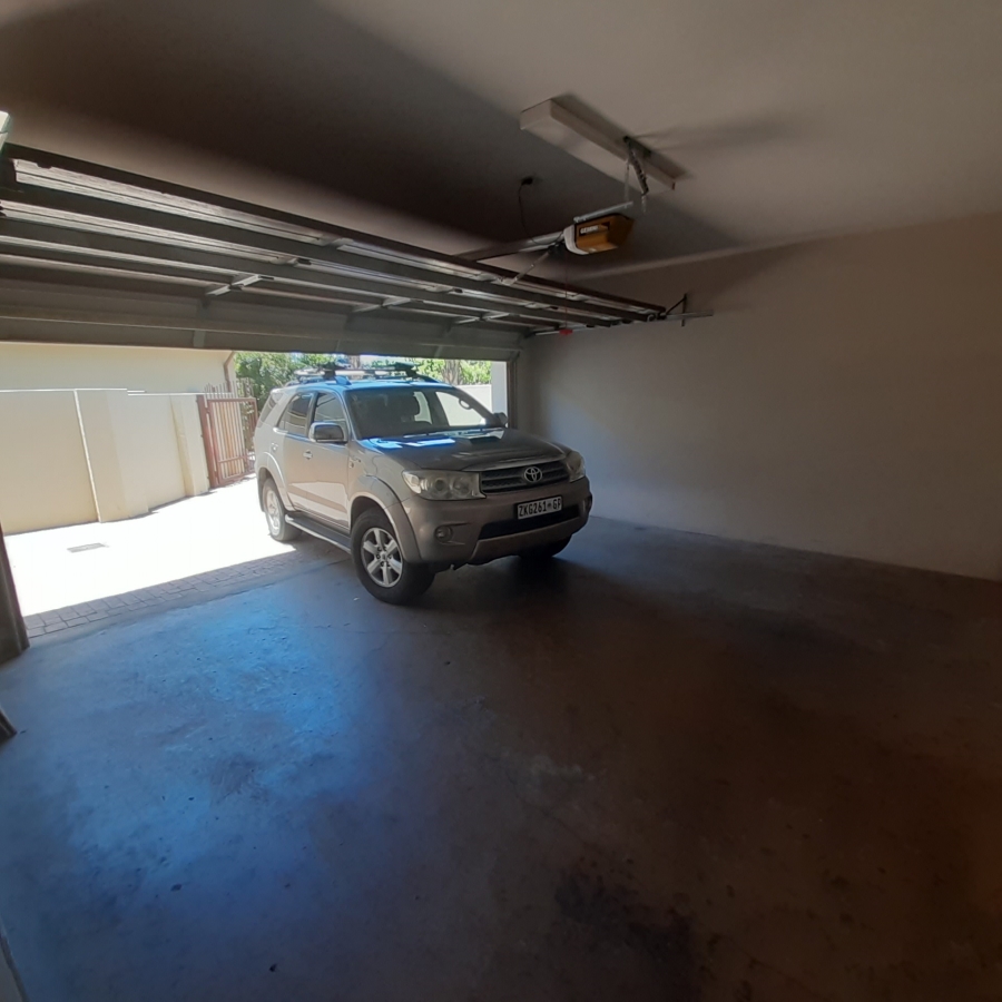 To Let 3 Bedroom Property for Rent in Equestria Gauteng