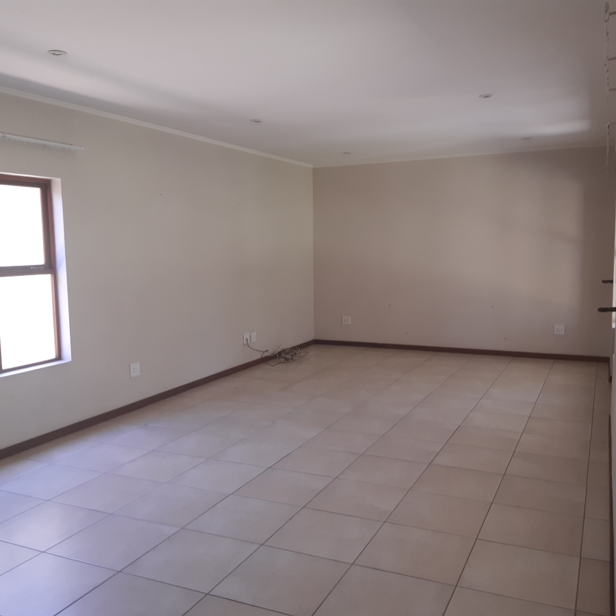 To Let 3 Bedroom Property for Rent in Equestria Gauteng