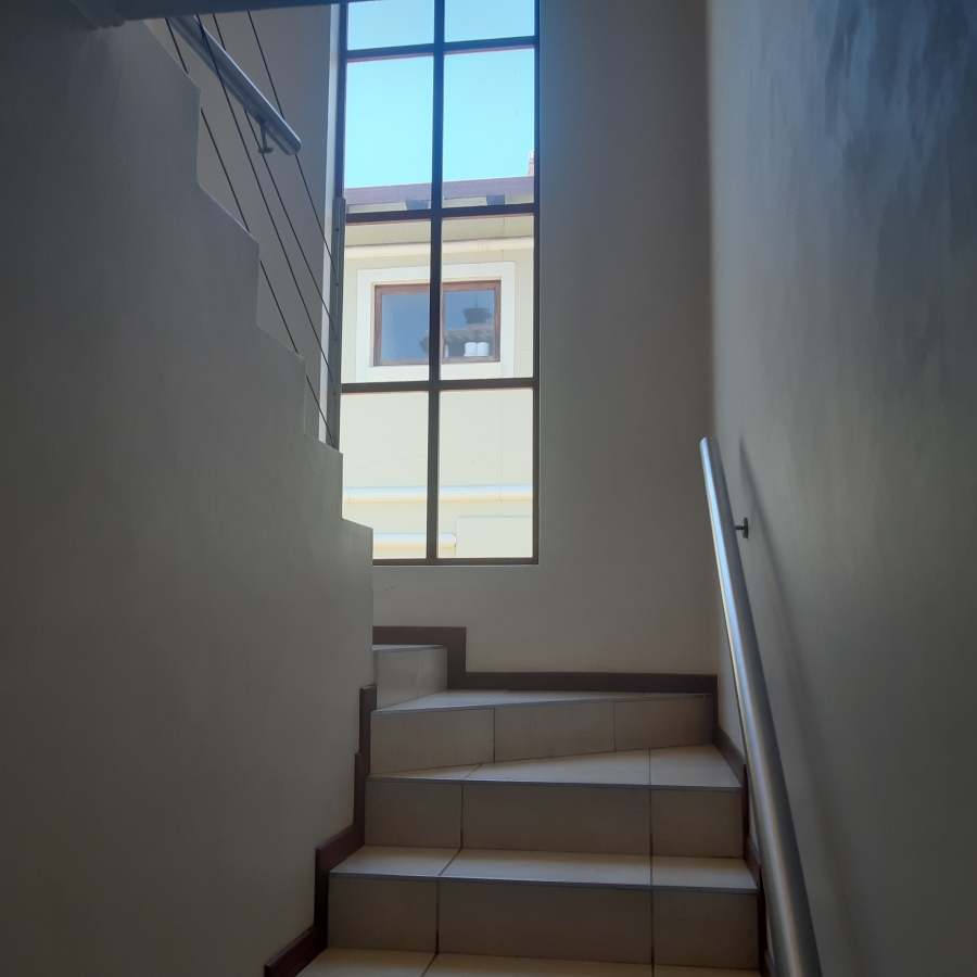 To Let 3 Bedroom Property for Rent in Equestria Gauteng