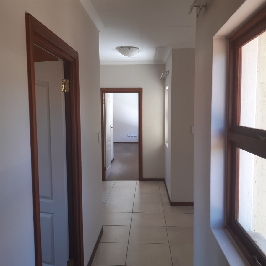 To Let 3 Bedroom Property for Rent in Equestria Gauteng
