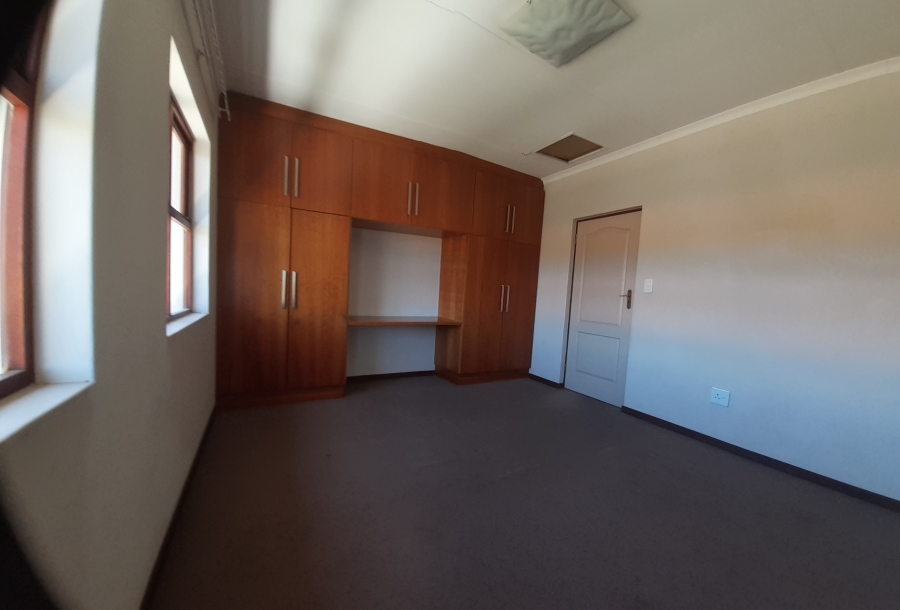 To Let 3 Bedroom Property for Rent in Equestria Gauteng