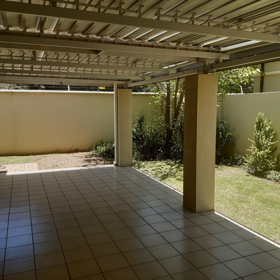 To Let 3 Bedroom Property for Rent in Equestria Gauteng