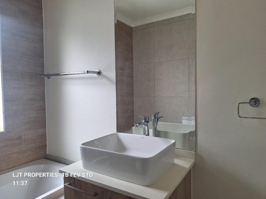 To Let 1 Bedroom Property for Rent in Linbro Park Gauteng