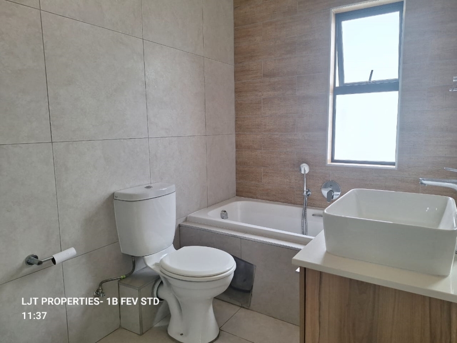 1 Bedroom Property for Sale in Linbro Park Gauteng