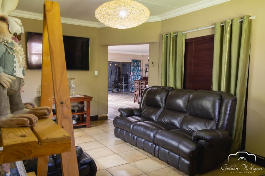 4 Bedroom Property for Sale in Greenhills Gauteng