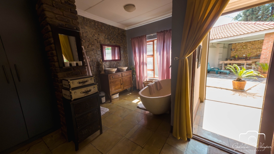 4 Bedroom Property for Sale in Greenhills Gauteng