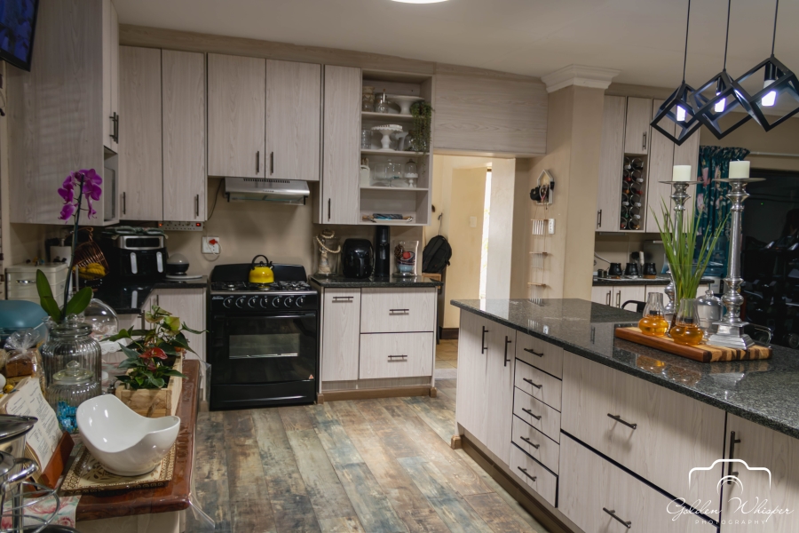 4 Bedroom Property for Sale in Greenhills Gauteng