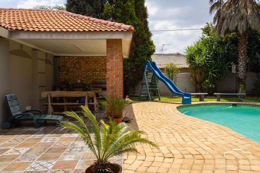 4 Bedroom Property for Sale in Greenhills Gauteng