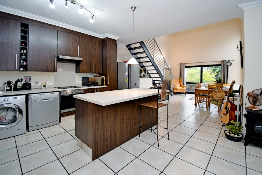 2 Bedroom Property for Sale in Lonehill Gauteng