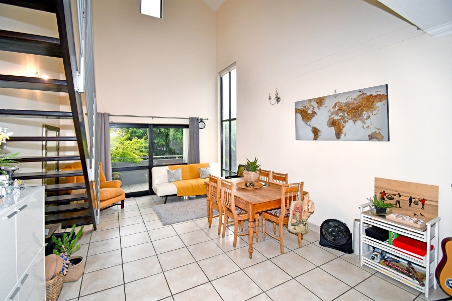 2 Bedroom Property for Sale in Lonehill Gauteng