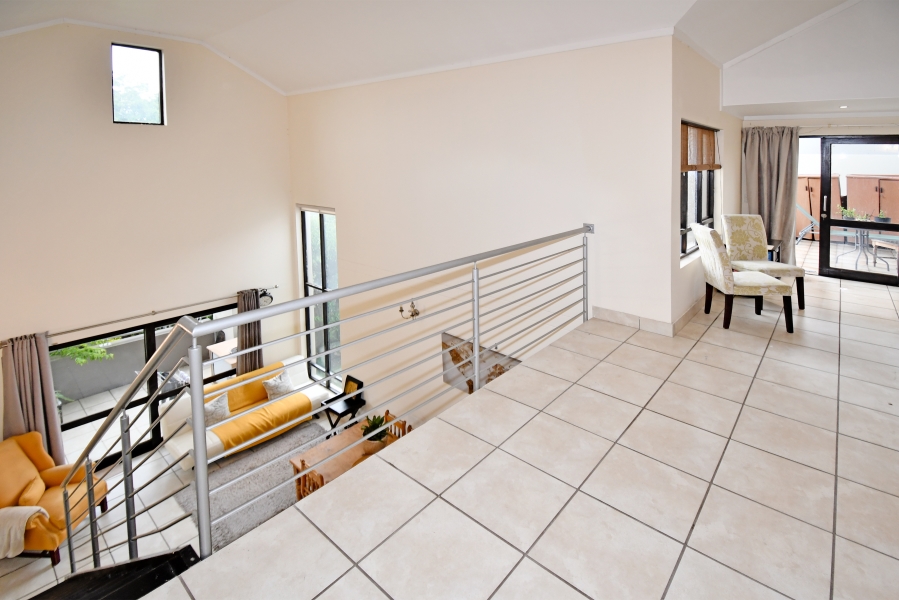 2 Bedroom Property for Sale in Lonehill Gauteng