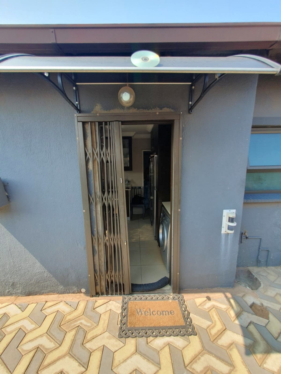 3 Bedroom Property for Sale in Vosloorus Ext 6 Gauteng