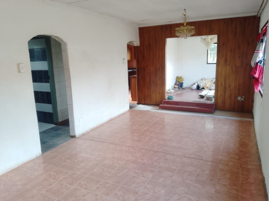 5 Bedroom Property for Sale in Villa Liza Gauteng