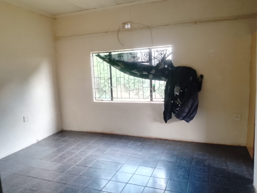 5 Bedroom Property for Sale in Villa Liza Gauteng