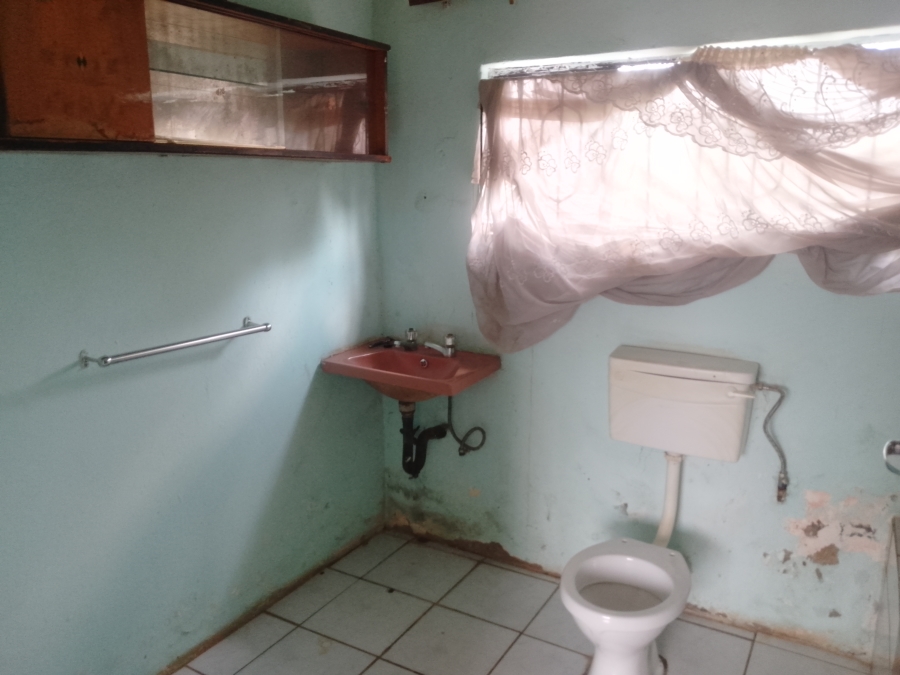 5 Bedroom Property for Sale in Villa Liza Gauteng