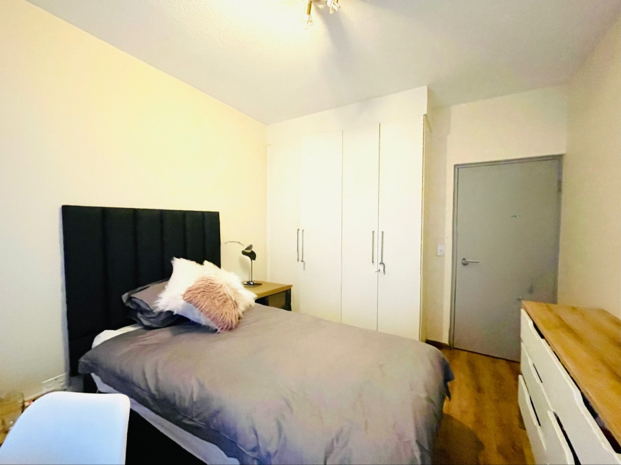 To Let 2 Bedroom Property for Rent in Bryanston Gauteng