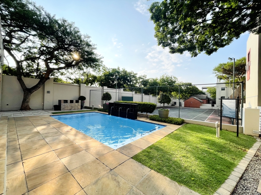 To Let 2 Bedroom Property for Rent in Bryanston Gauteng