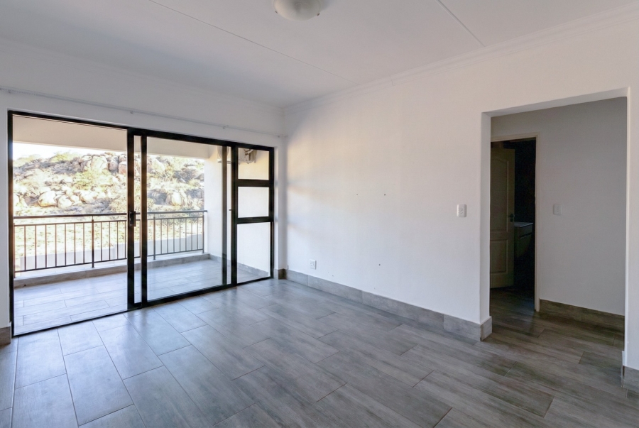 To Let 2 Bedroom Property for Rent in Oakdene Gauteng