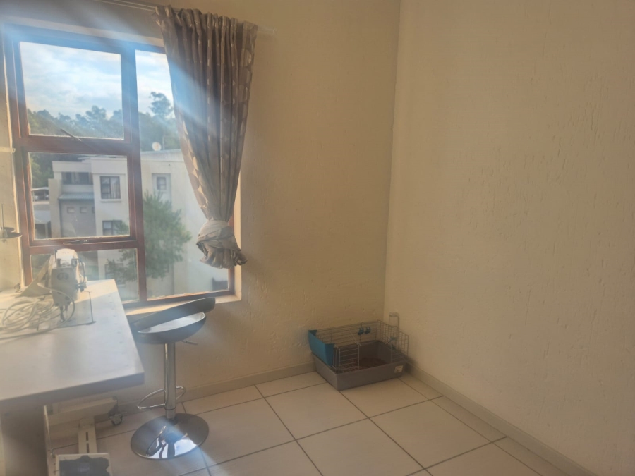 To Let 2 Bedroom Property for Rent in Paulshof Gauteng