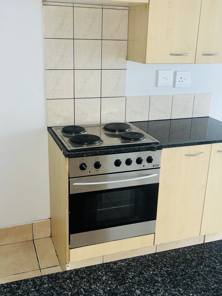 To Let 1 Bedroom Property for Rent in Sunninghill Gauteng
