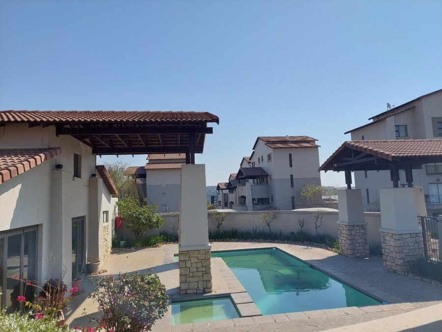 To Let 1 Bedroom Property for Rent in Sunninghill Gauteng