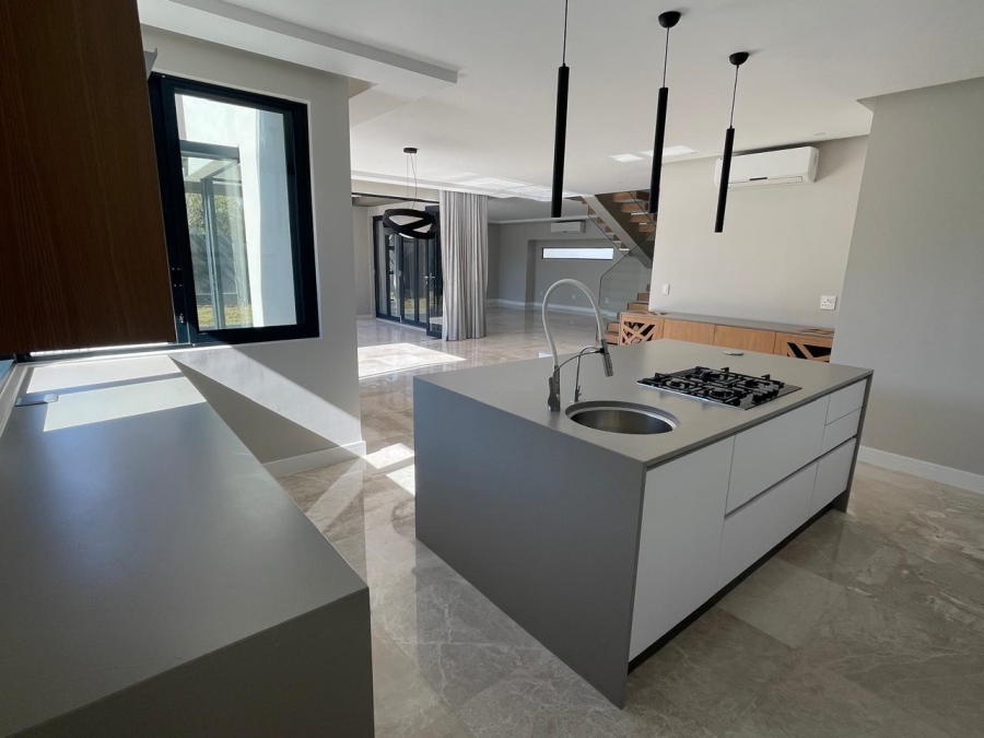 5 Bedroom Property for Sale in Midstream Estate Gauteng