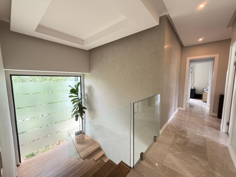 5 Bedroom Property for Sale in Midstream Estate Gauteng