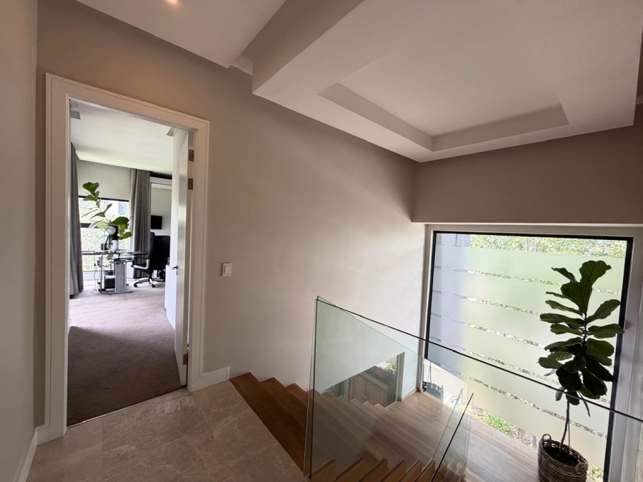 5 Bedroom Property for Sale in Midstream Estate Gauteng