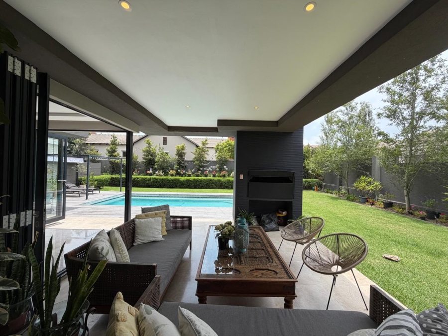 5 Bedroom Property for Sale in Midstream Estate Gauteng