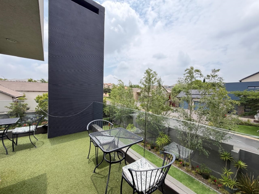 5 Bedroom Property for Sale in Midstream Estate Gauteng