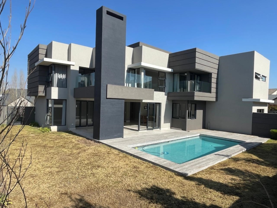 5 Bedroom Property for Sale in Midstream Estate Gauteng