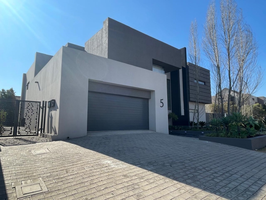 5 Bedroom Property for Sale in Midstream Estate Gauteng